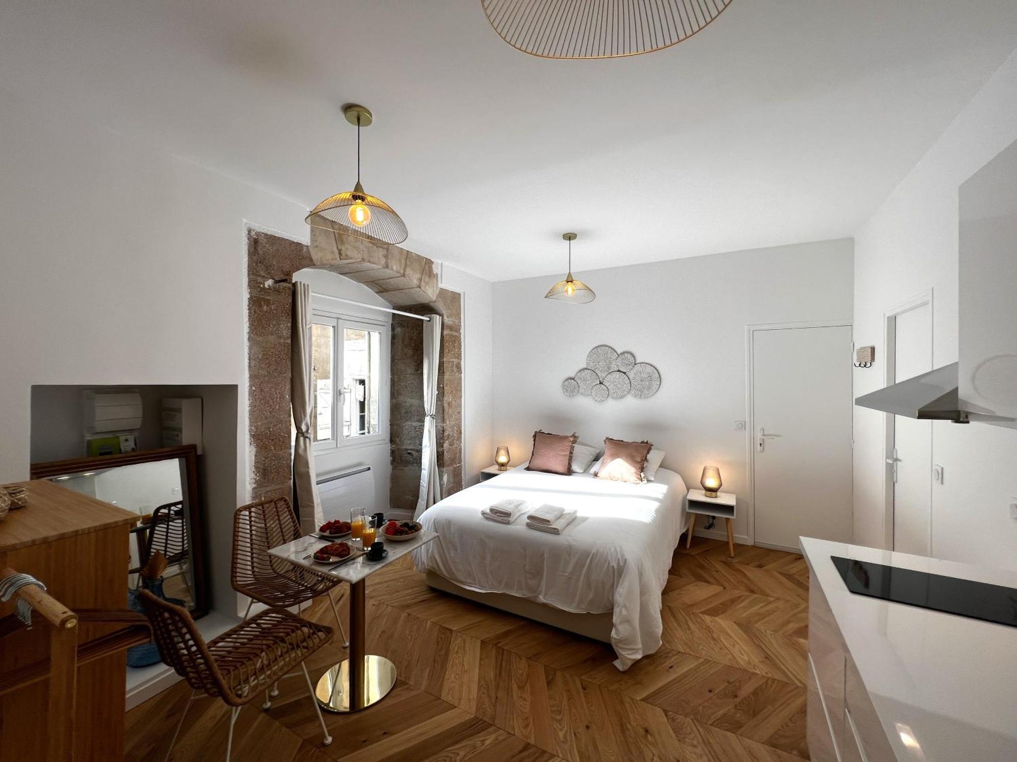 Appartement Le Comte - Heart Of - With Ac Dijon